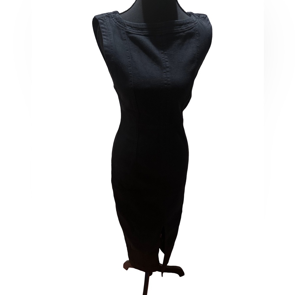 Pilcro Chic Black Sleeveless Bodycon Midi Dress with Back Zipper